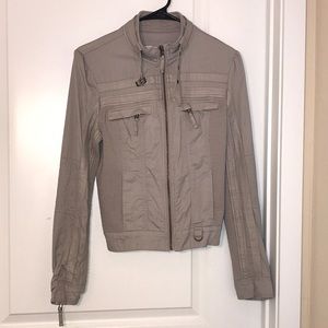 Fashionable Grey Jacket.